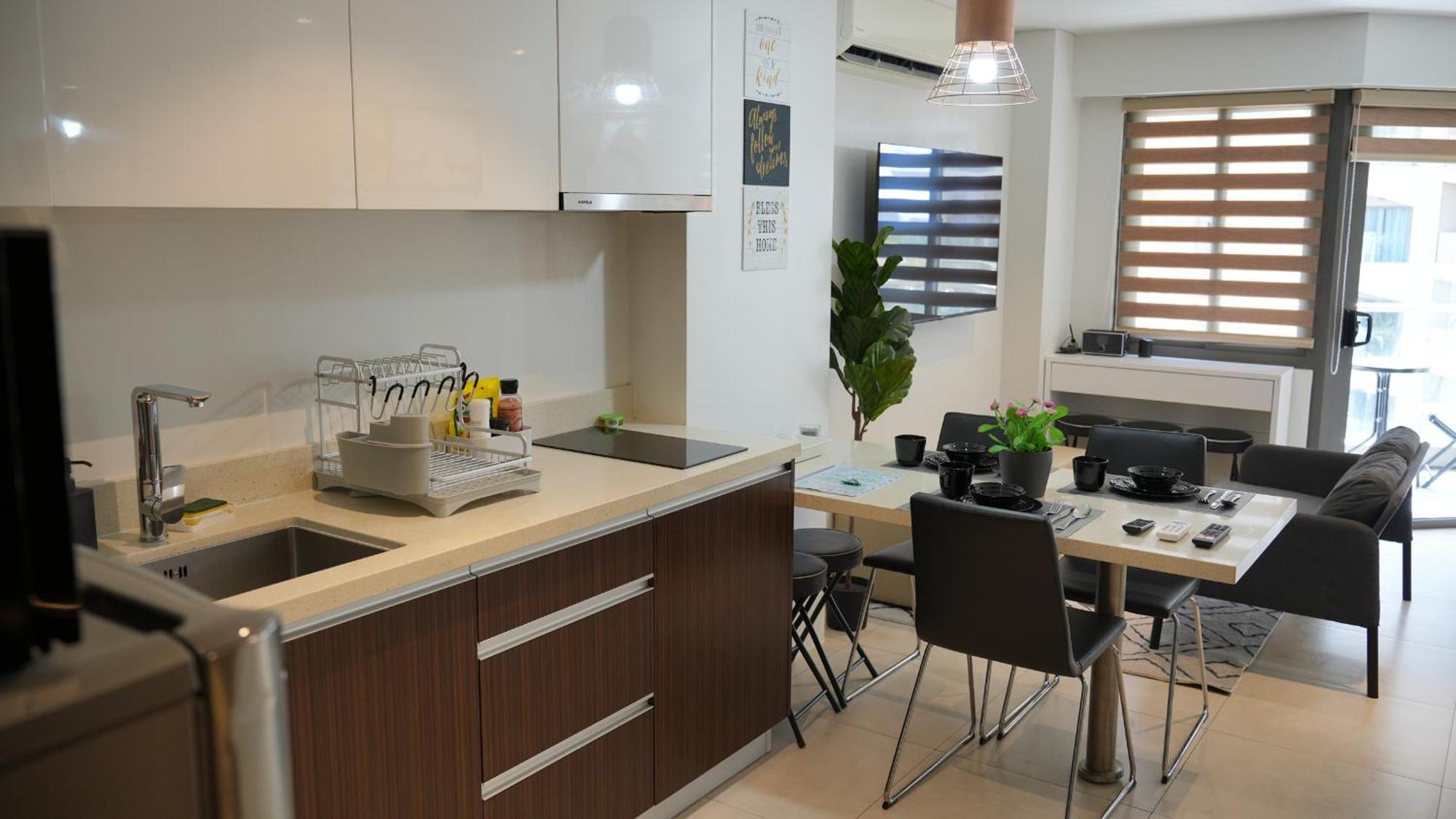 Dominiks Quite And Elegant Studio Ocean View Pool At Tambuli Resort High Floor Lapu-Lapu City Exteriör bild