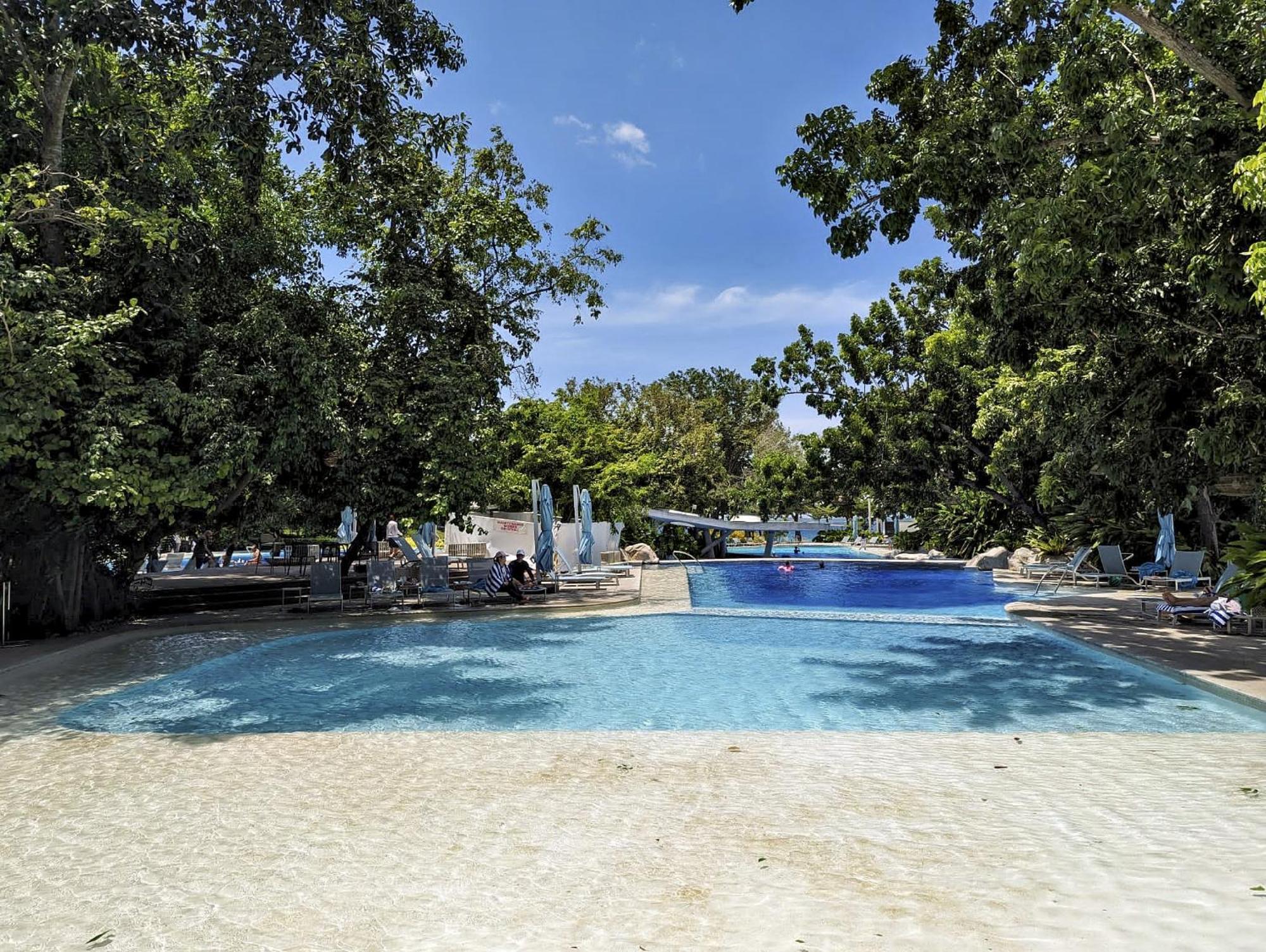 Dominiks Quite And Elegant Studio Ocean View Pool At Tambuli Resort High Floor Lapu-Lapu City Exteriör bild
